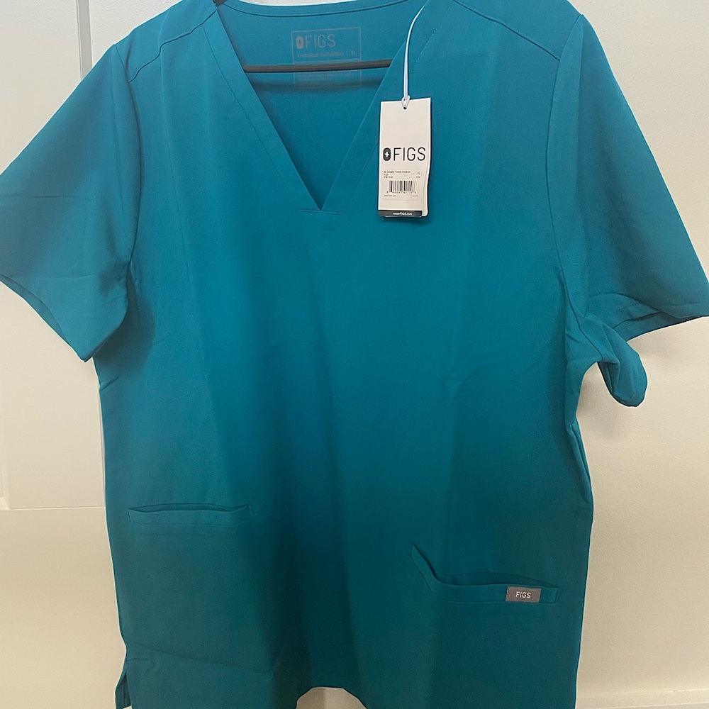 NWT- Figs teal Casma top